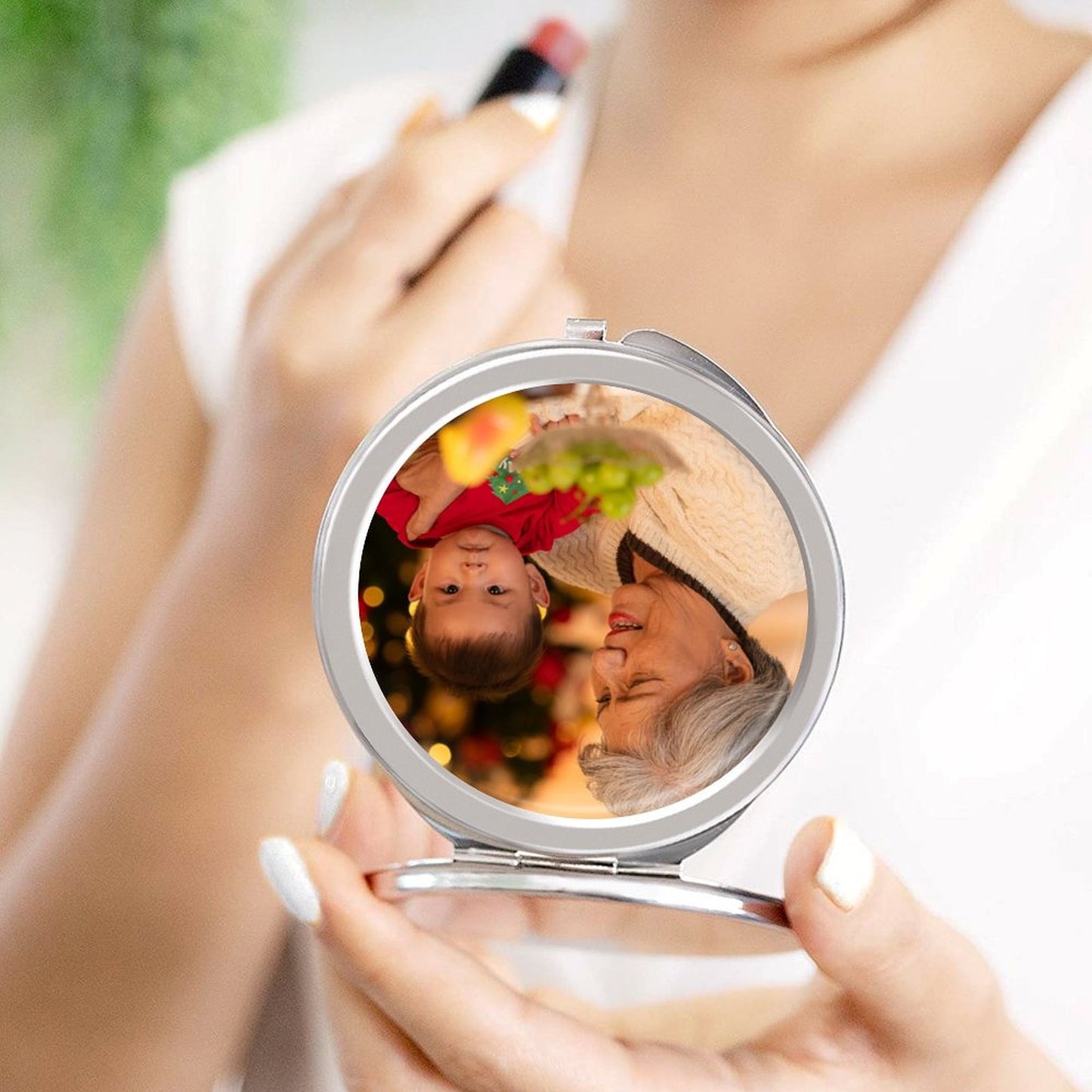 Compact Mirror